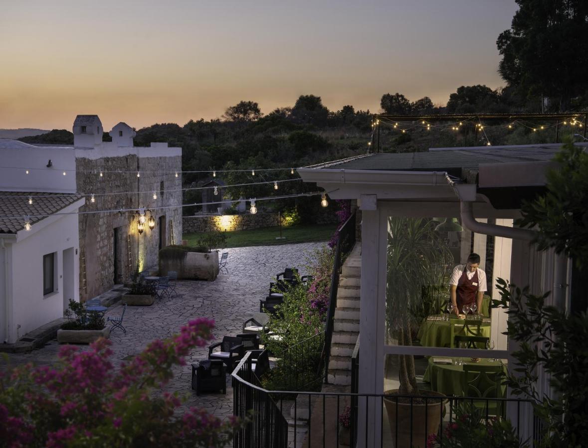 Hotel Masseria Fontanelle Удженто Екстериор снимка
