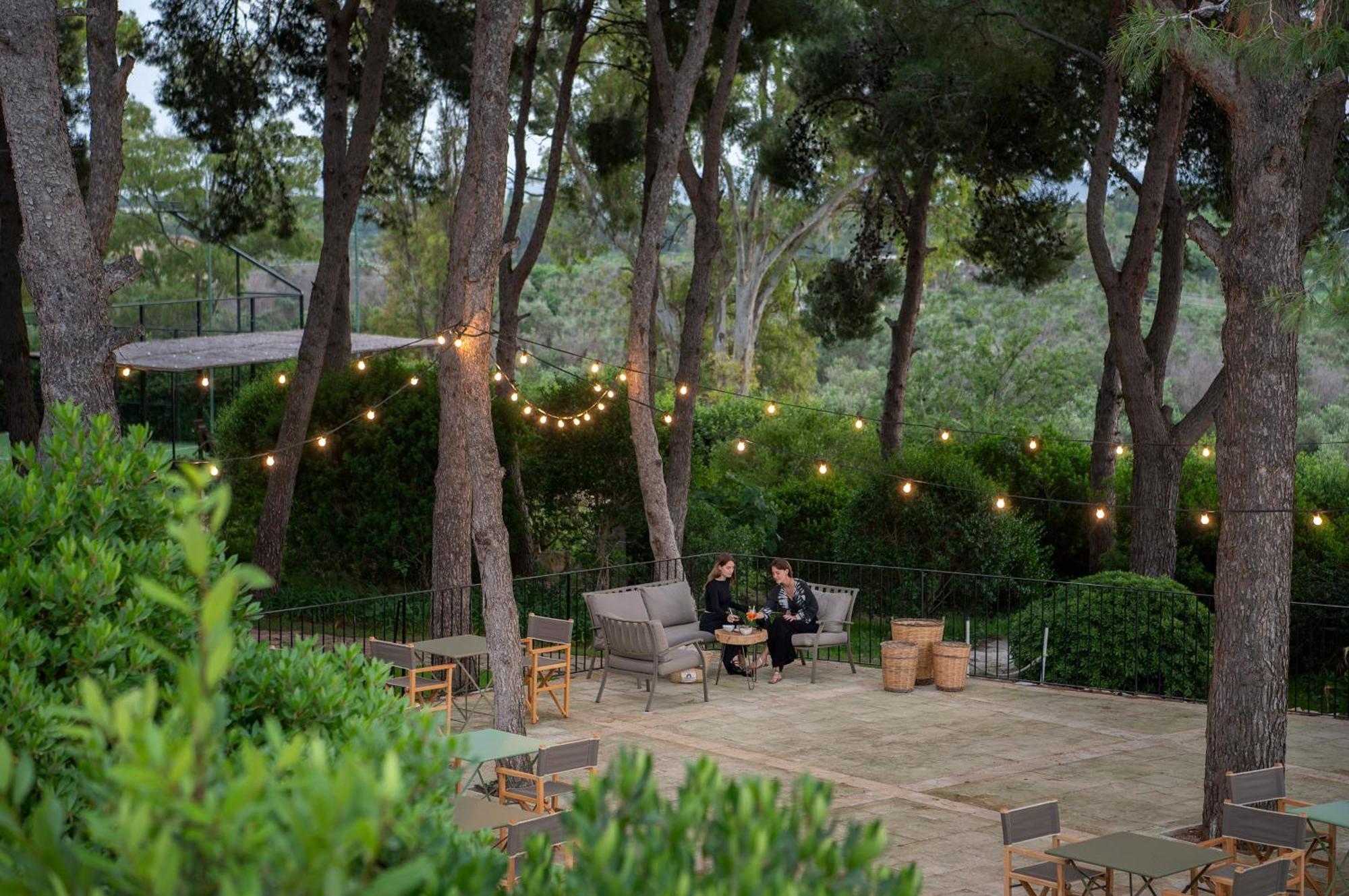 Hotel Masseria Fontanelle Удженто Екстериор снимка