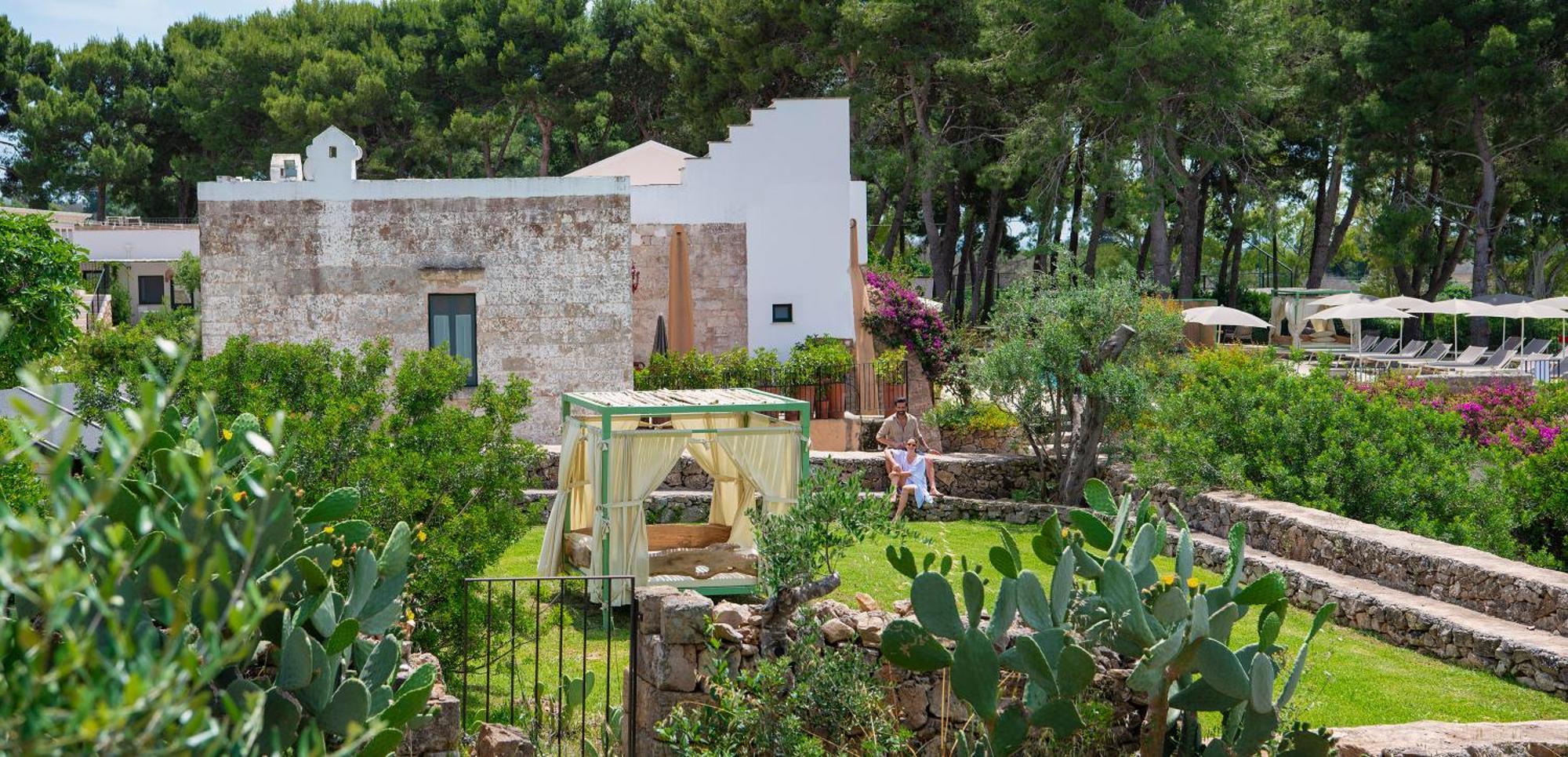 Hotel Masseria Fontanelle Удженто Екстериор снимка