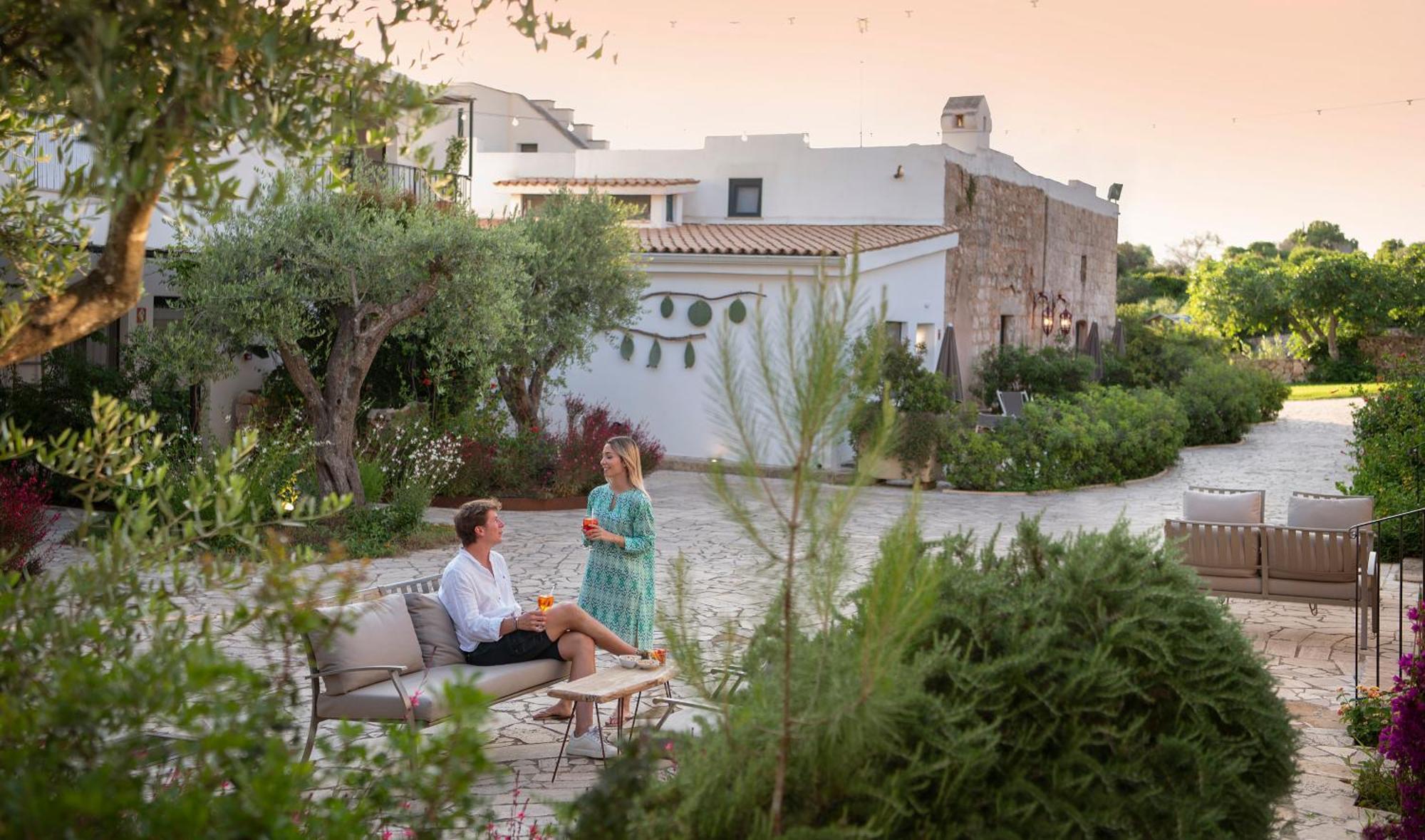 Hotel Masseria Fontanelle Удженто Екстериор снимка